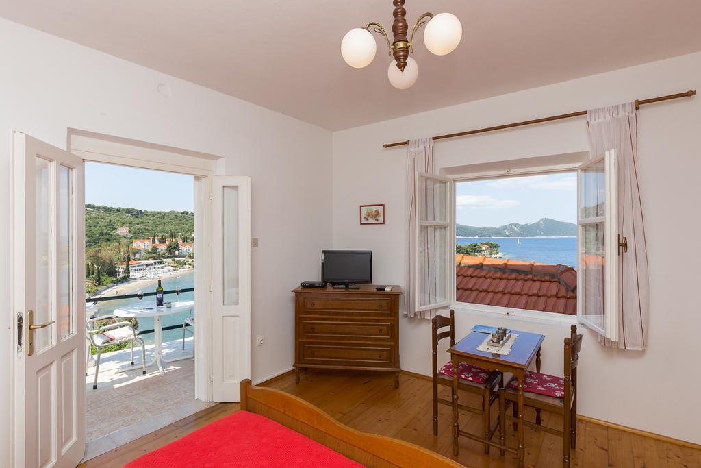 Apartments Miskovic Donje Celo Buitenkant foto