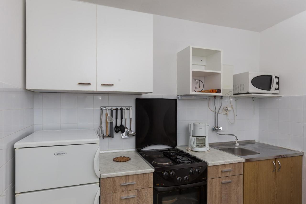 Apartments Miskovic Donje Celo Kamer foto